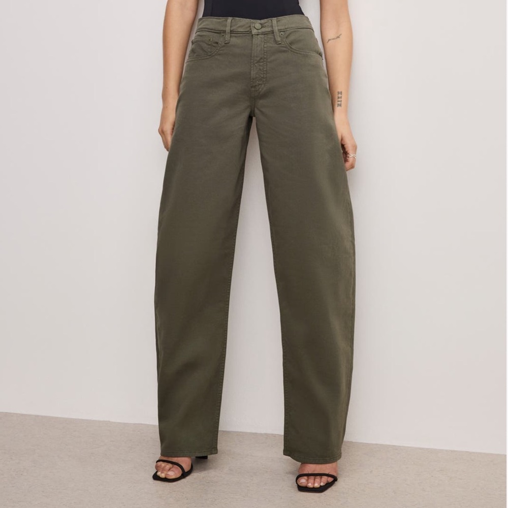 Good American Khaki Pants